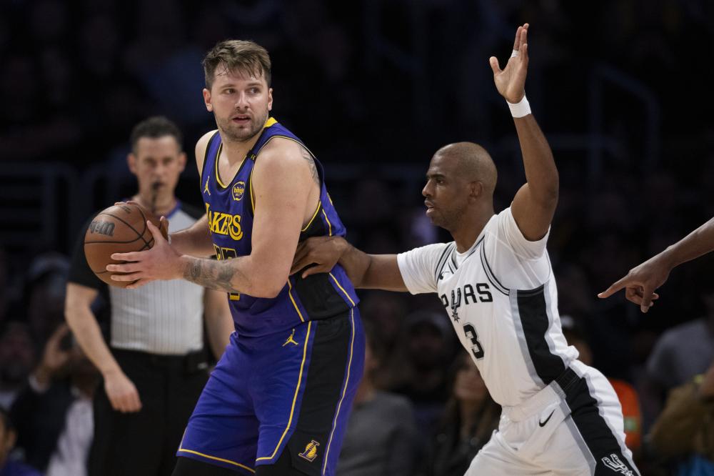 但在进攻端 但在进攻端