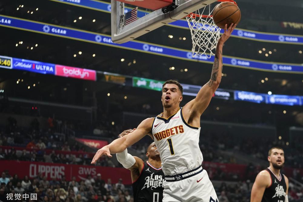 尔不仅在比 尔不仅在比